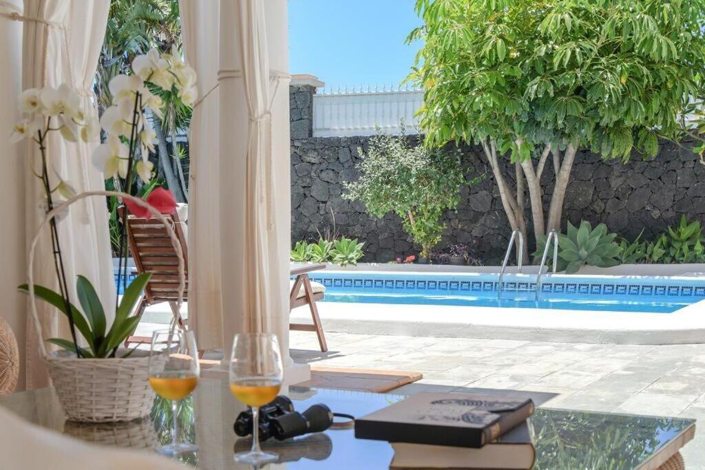 Villa La Concha Beachfront Heated Pool Плайя-Онда Экстерьер фото